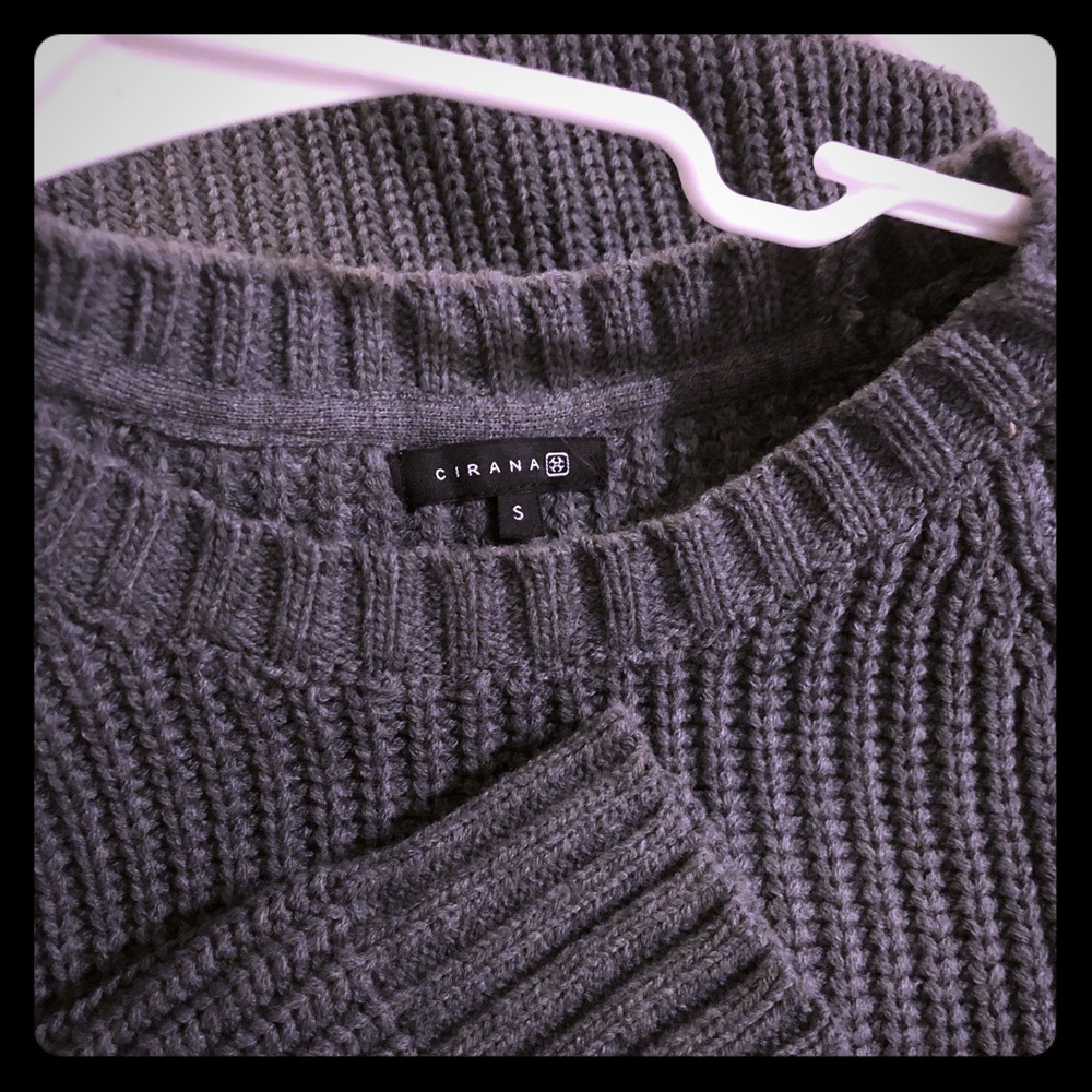 SOLD- Cirana dark grey high&low Sweater